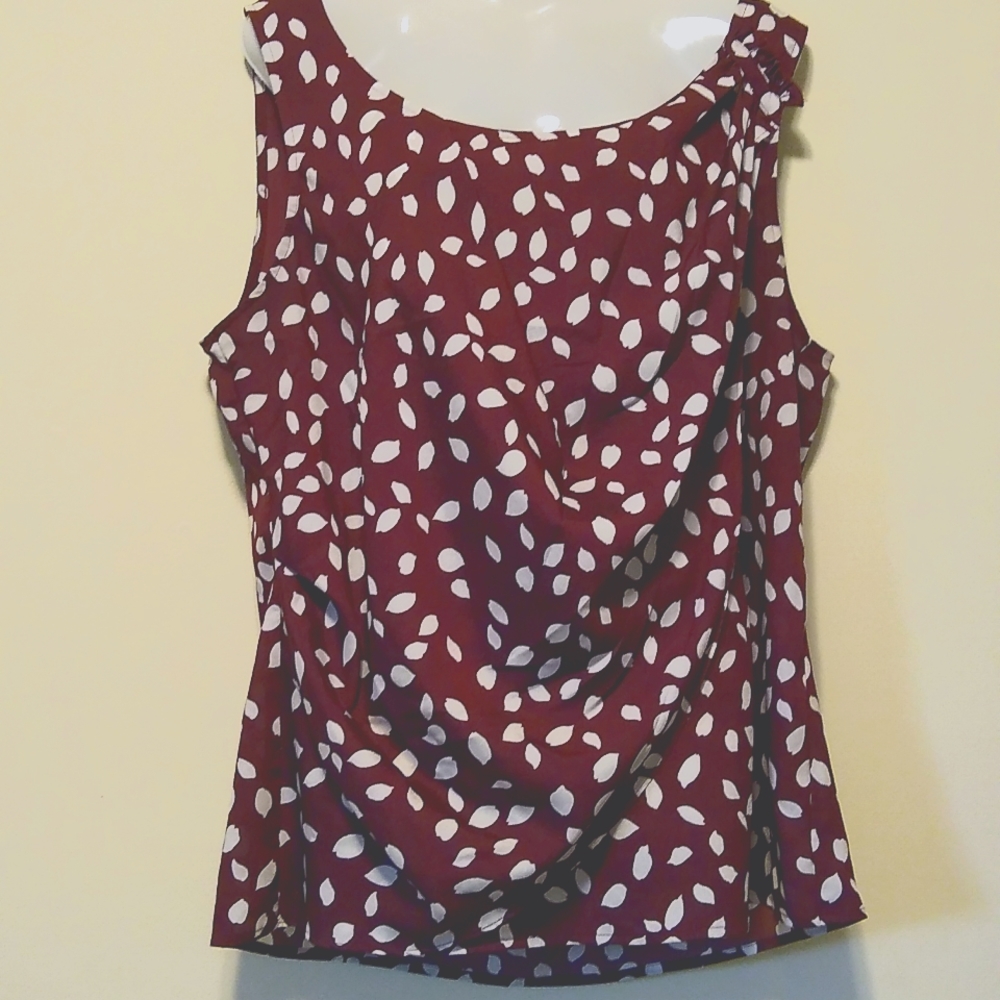 Printed Sleeveless Blouse